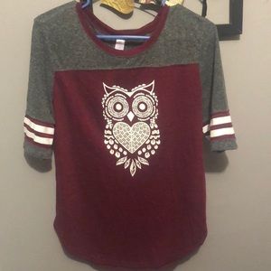 Women’s red and gray owl shirt